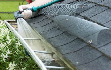 Gosberton gutter cleaning costs